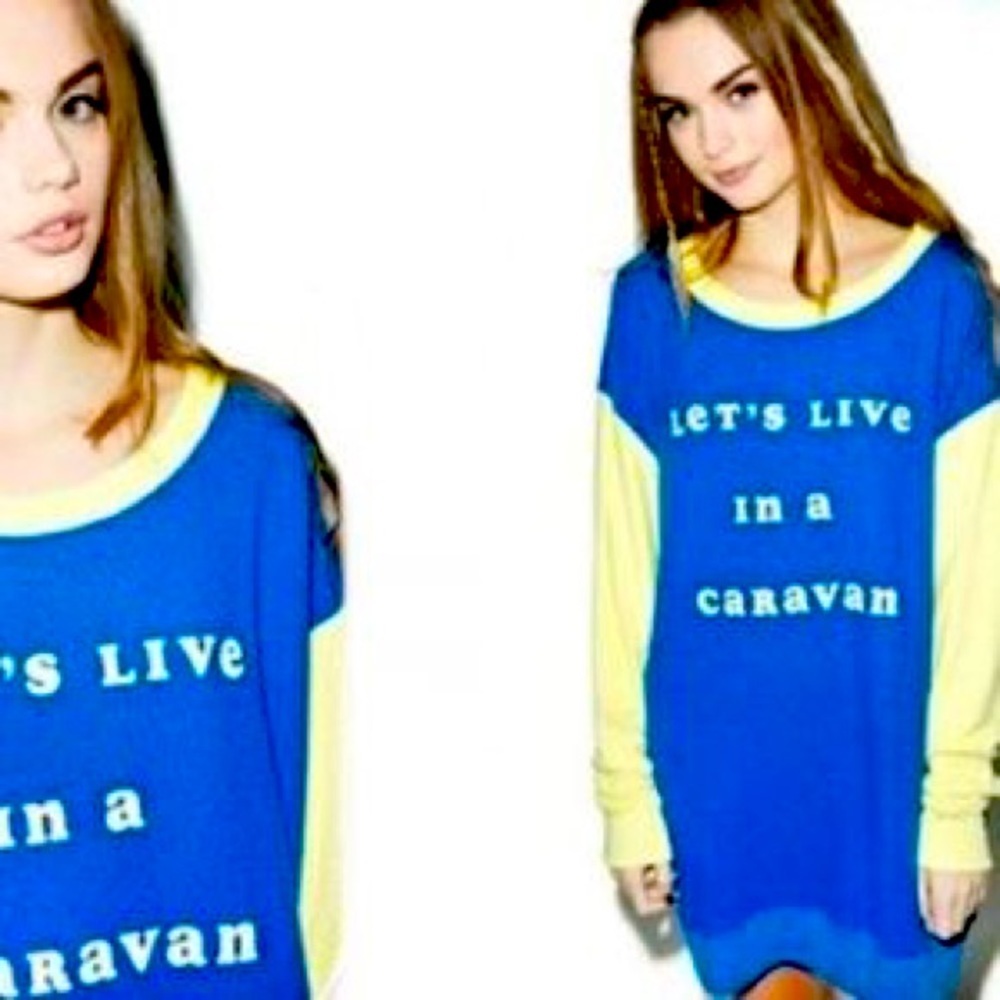 Wildfox Let’s Live in a Caravan Sweater, Sz XS